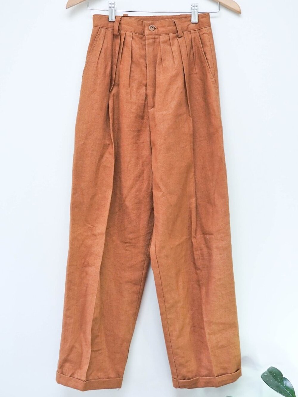 Vtg Linen Blend Pleated Trousers - Passport Linen/Cotton Pants - Sz 5 Terracotta